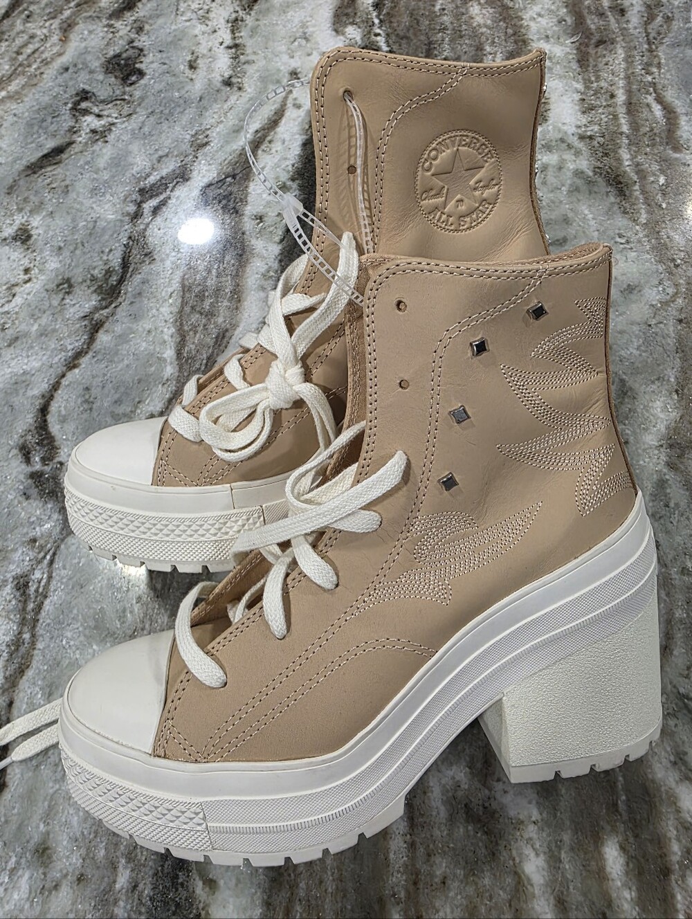 NWT Converse Chuck 70 De Luxe Heel Western Glam Platform Leather Sneaker W 8